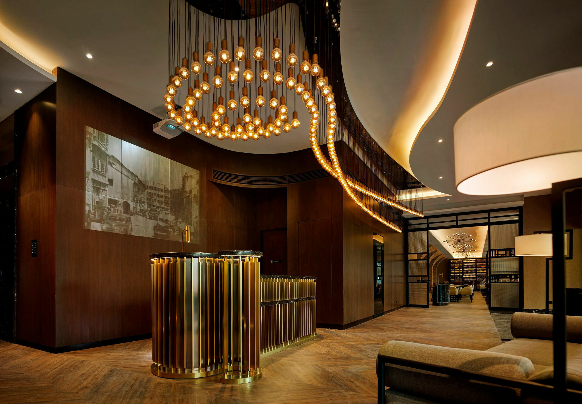 Hotel Stripes Kuala Lumpur, Autograph Collection Exterior photo The lobby of the hotel
